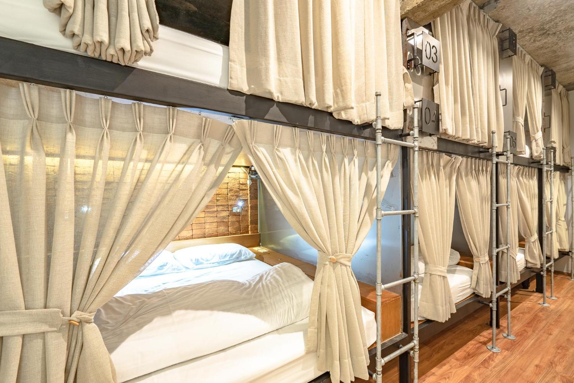 Siam Plug In Hostel Bangkok Oda fotoğraf