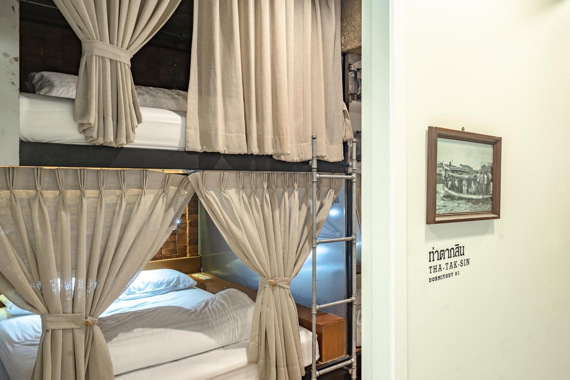 Siam Plug In Hostel Bangkok Oda fotoğraf